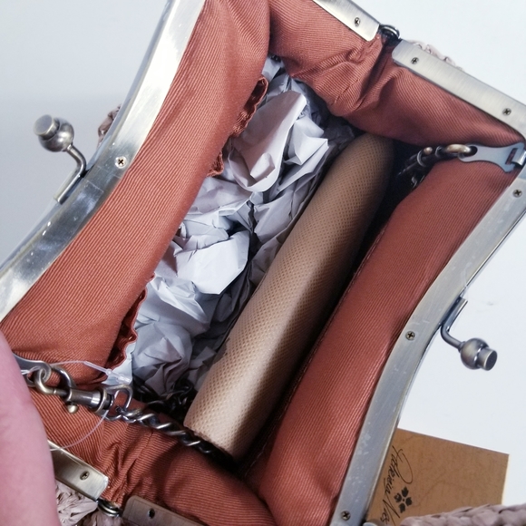 👜SOLD - Picture 10 of 11